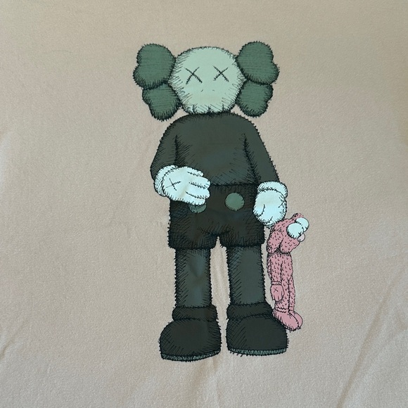 KAWS x Sesame Street tshirt size small - Picture 2 of 4